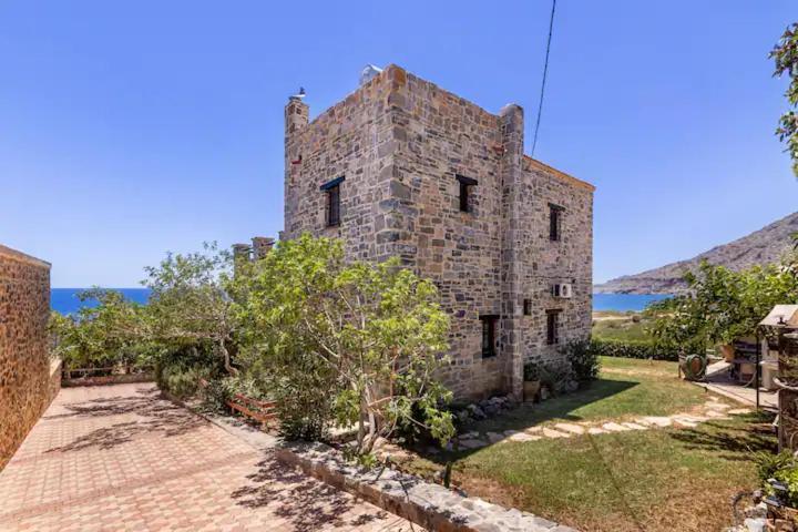 Traditional Stone House By The Sea... Kapetanianá 외부 사진